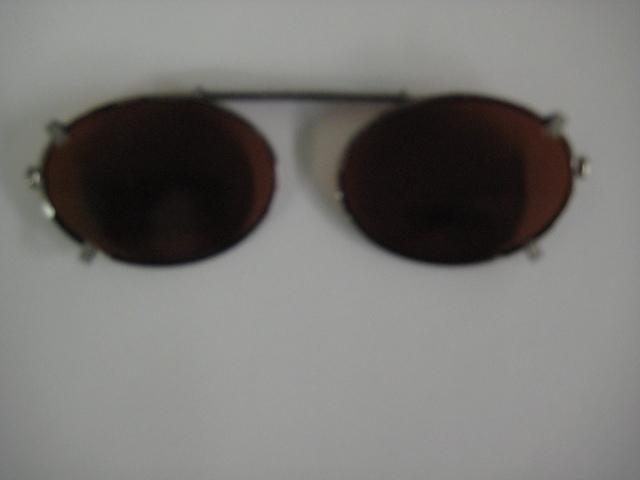 Derby cycles clip on sunglasses 09142