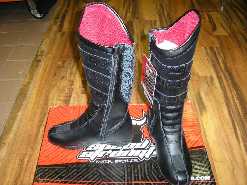 Speed and strength women's moto lisa black size 9     discounted!!