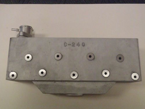Isuzu c-240/c-190 water cooled exhaust manifold w/end plates
