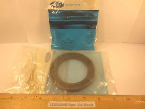 Ford 1957/1964 f350 truck &#034;retainer&#034; (rear wheel grease) unopened free shipping