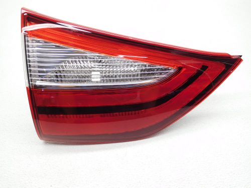 Oem 2015 toyota sienna left inner red and clear tail lamp lens chip 81590-08030