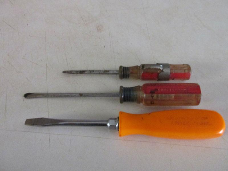 Snap on screwdriver, ssd2 and two craftsman small screwdrivers