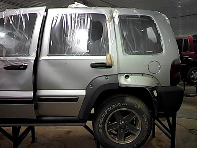 2005 jeep liberty door latch driver left rear