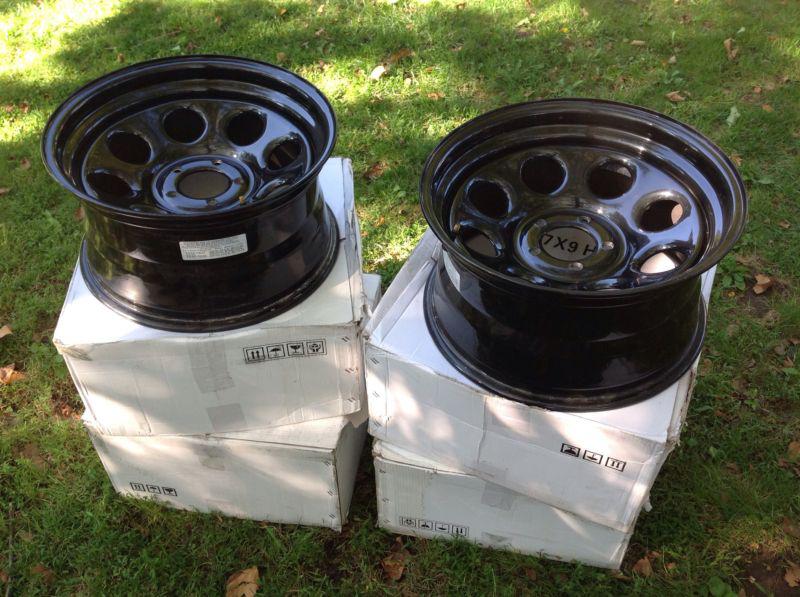 Cragar soft 8 wheels complete set 17x9 powder coated black rims chevy pattern