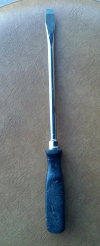 Snap on tools ssd8 straight blade flat tip screwdriver.  vintage with new blade