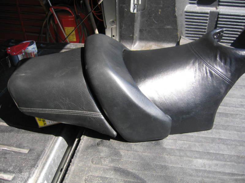 85-07 yamaha vmax vmx 1200 v max complete seat very good condition front & rear 