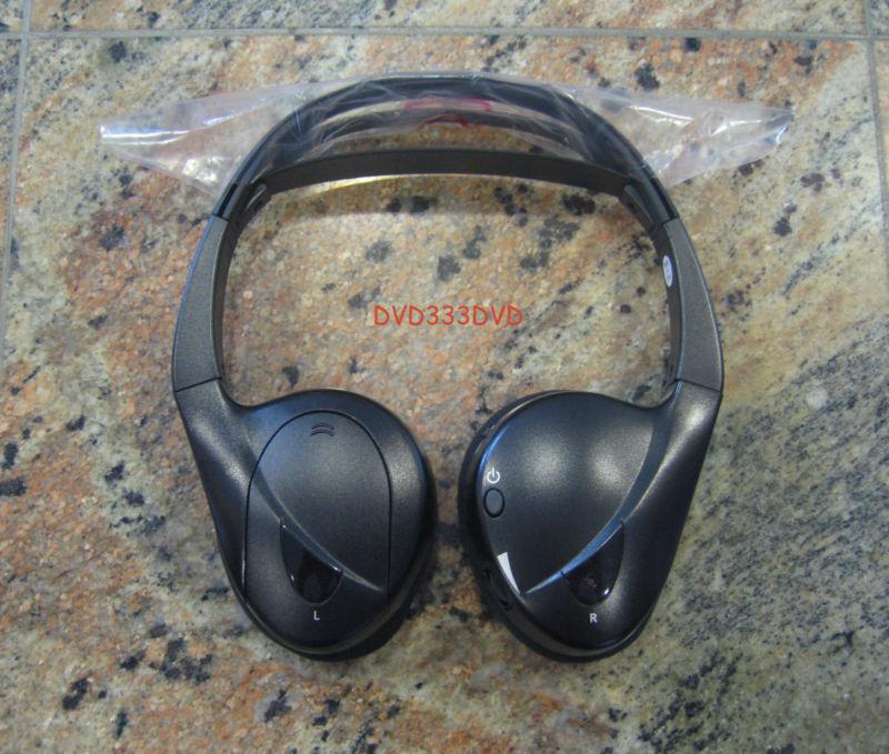  new toyota oem wireless infrared headphones for factory dvd new pt900-00100-hp