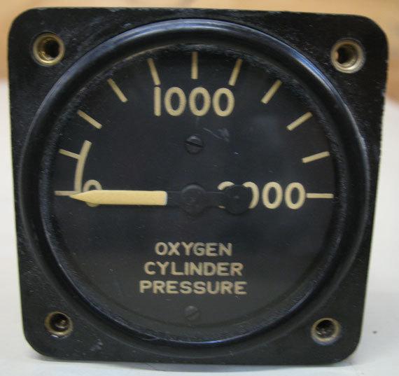 Oxygen cylinder pressure indicator from a gulfstream
