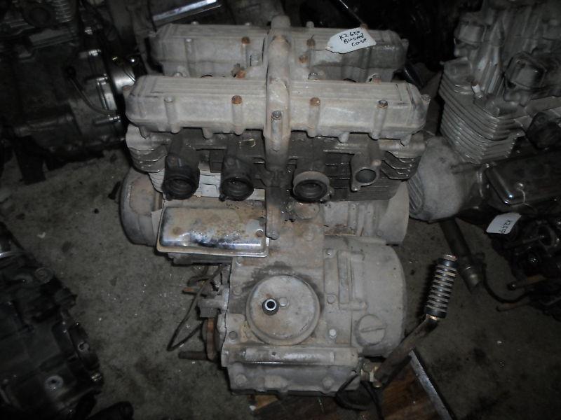 Kawasaki kz650 b motor engine cylinder head crank cases tranny