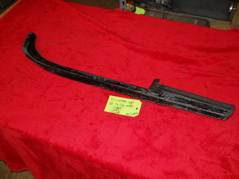 Conv convertible rh right passenger top well outer trim molding edge seal #576