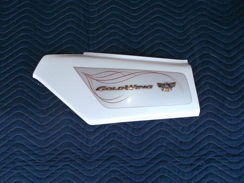 1999 goldwing gl1500 left side cover