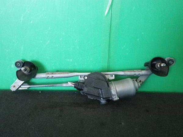 Toyota isis 2007 front wiper motor [6061600]