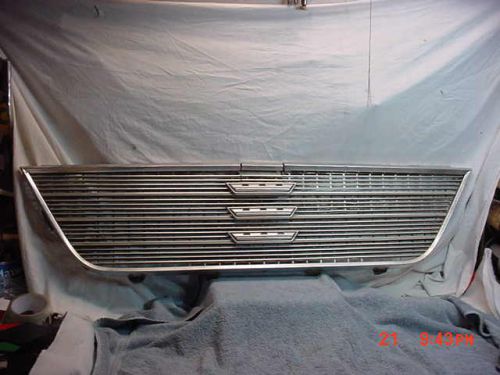 1964 chrysler newport front radiator grill good used part