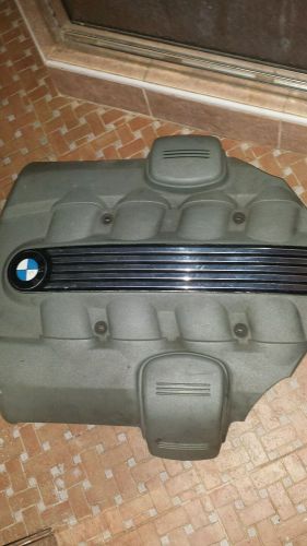 Engine cover for bmw