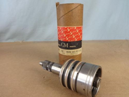 1964 - 1967  oldsmobile power steering valve &amp; shaft gm # 5695583 nos