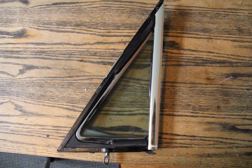 Mercedes benz w114 w115 right vent window assembly &amp; frame  from 1968  w114