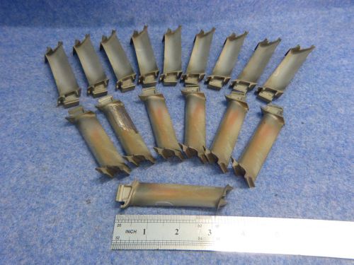 Lot of 16 aviation turbine engine blades only for collectors.