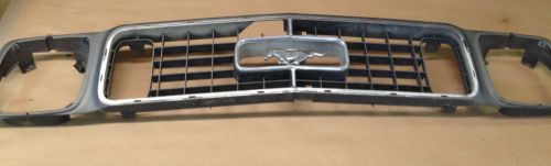 1973 mustang standard fastback,coupe,grande,convertible front grille,grill 73
