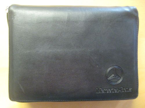 Mercedes benz e-class sedan owners manual with leather binder - 2005