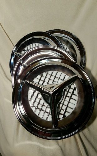 14&#034; -&#034;fiesta&#034; style hub caps - set of 4 - chrome steel - waffle grid base