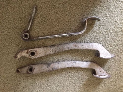 Mg: set of three pedals; brake, gas and clutch; used in excellent condition