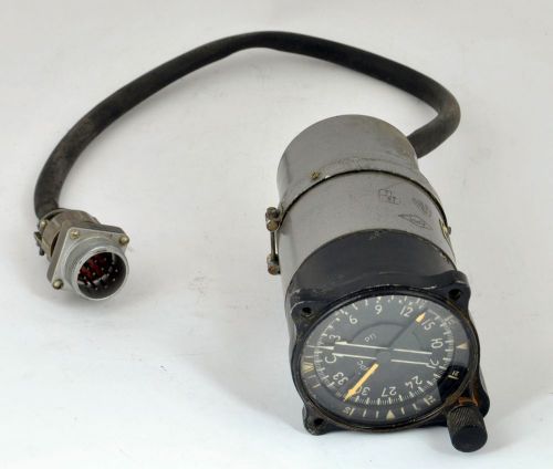 Vintage aircraft pointer ugr-1 aviation magnetic compass navigation cockpit