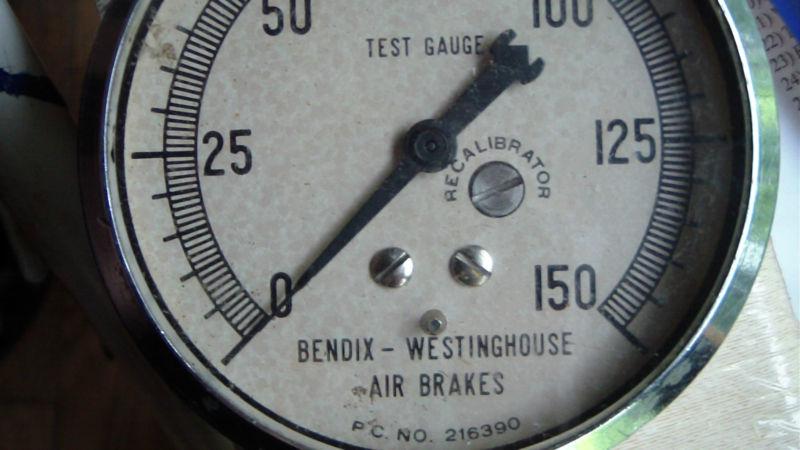 Bendix - westinghouse air break test gauge w/cover - steampunk 