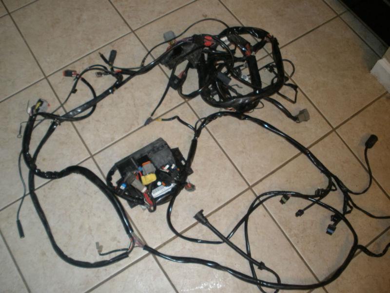 Harley davidson wiring harness w/fairing harness. 02' electra glide.