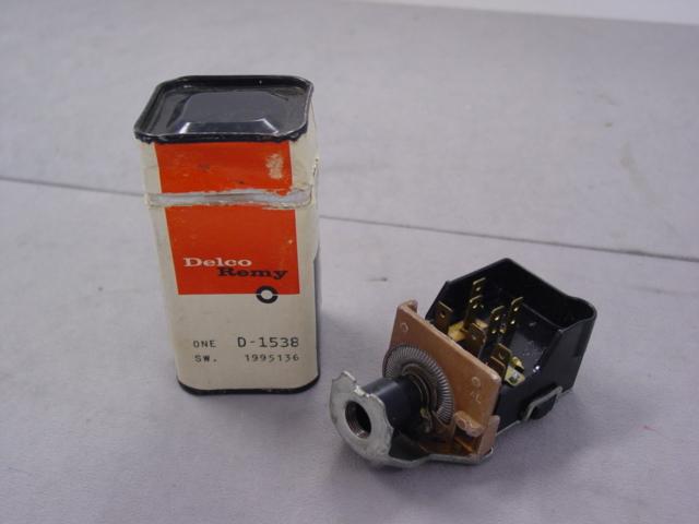 65 66 1965 1966 olds headlight switch nos!