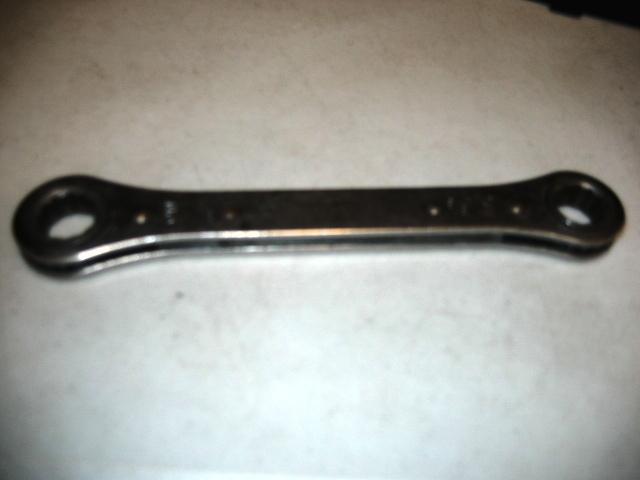Mac tools ratchet wrench 5/8" x 11/16" #rbw20