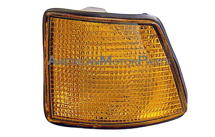 Driver side replacement park turn signal corner light 88-94 bmw e32 7 series