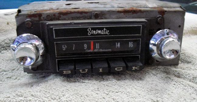 1963-64 buick riviera  - a m  radio