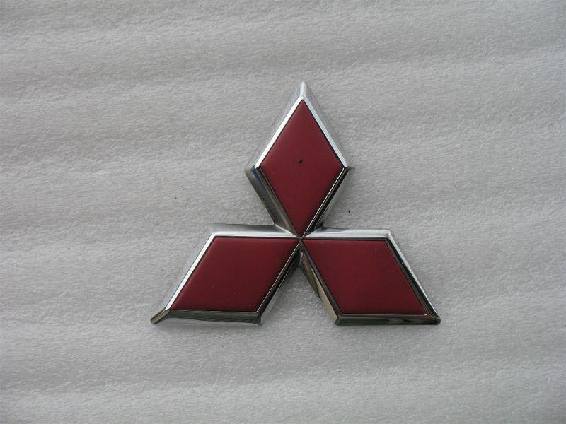 1999 mitsubishi diamante rear trunk center emblem logo decal badge 99 00 01 used