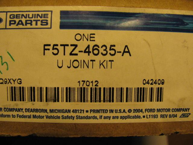 F5tz-4635-a  ----- ford oem ----- universal joint assembly (brand new in box)