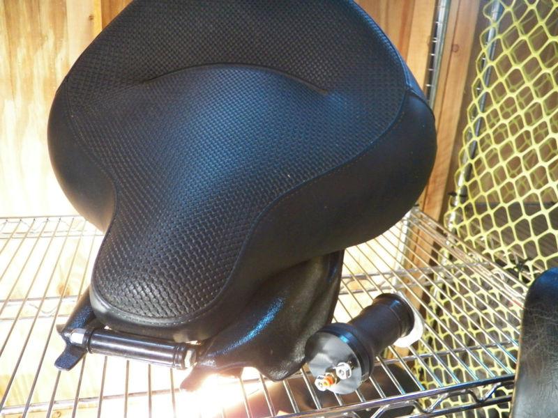 Harley davidson police bike seat saddle air ride road king street glide 09 up