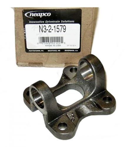 Flanged 1350 rear end yoke for 8.8 inch ford
