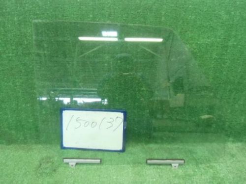 Mitsubishi minicab 2012 front right door glass [7-13130]