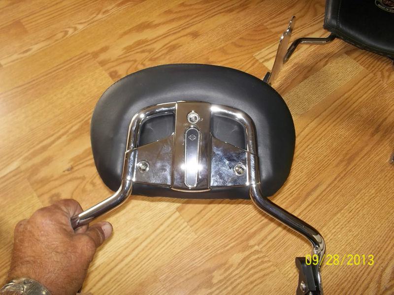Detachable passenger backrest 09 and newer, low cvo