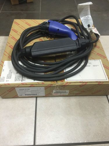 Genuine toyota oe g9060-47190 ev charging cable prius rav4 iq