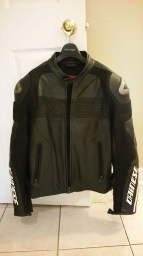 Dainese alien pelle motorcycle leather jacket