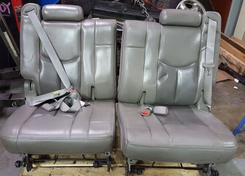 Tahoe escalade yukon oem replacement 3rd third row seat 2002 2003 2004 2005 2006