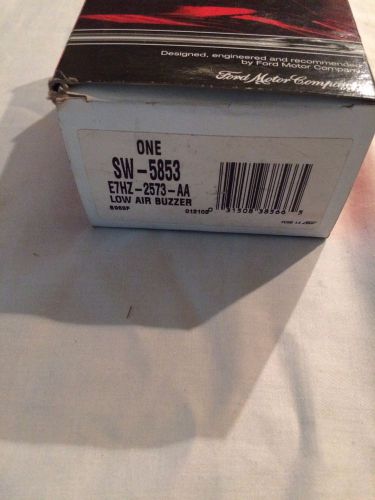 This is a new ford hvy truck buzzer low brake air pressure switch# e7hz-2573-aa