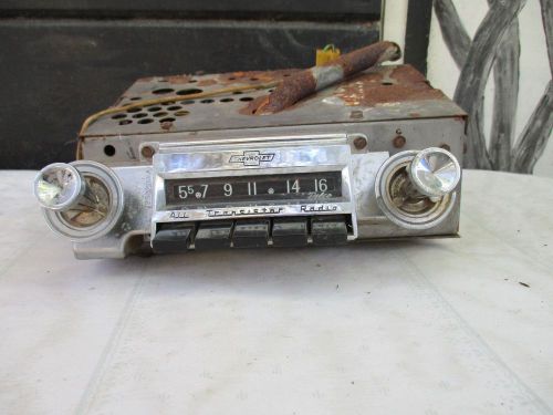 Vintage delco chevrolet transistor car/truck radio