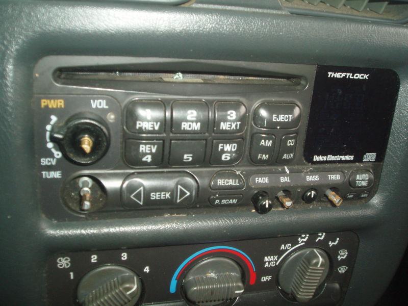 2001 s-10 chevrolet ext. cab truck radio/stereo oem factory sk# 7706