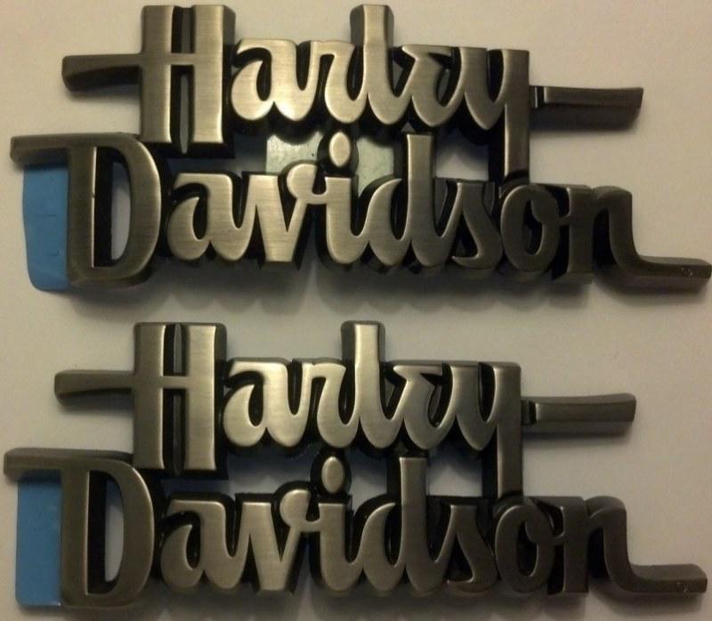 New oem 2013 harley davidson anniversary collectible fuel tank emblem set l&r!!!
