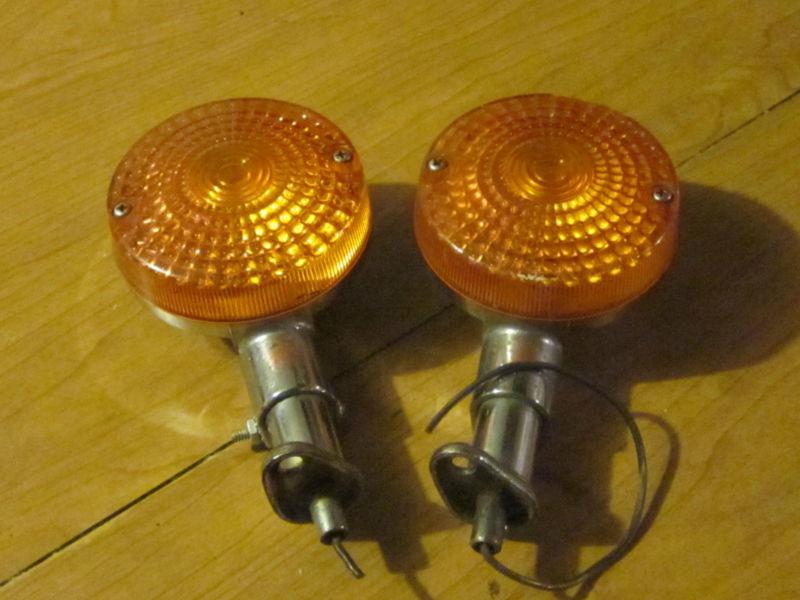 Set of two cb550k rear turn signals