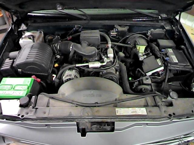 1998 chevy suburban 1500 43120 miles radiator fan clutch 2610773