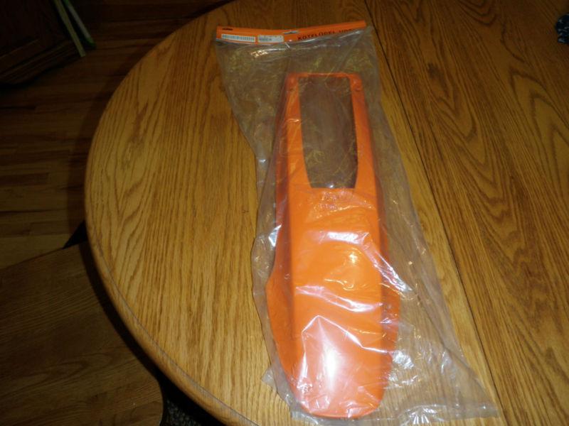 Ktm new in package  front fender lc4 ktm 620