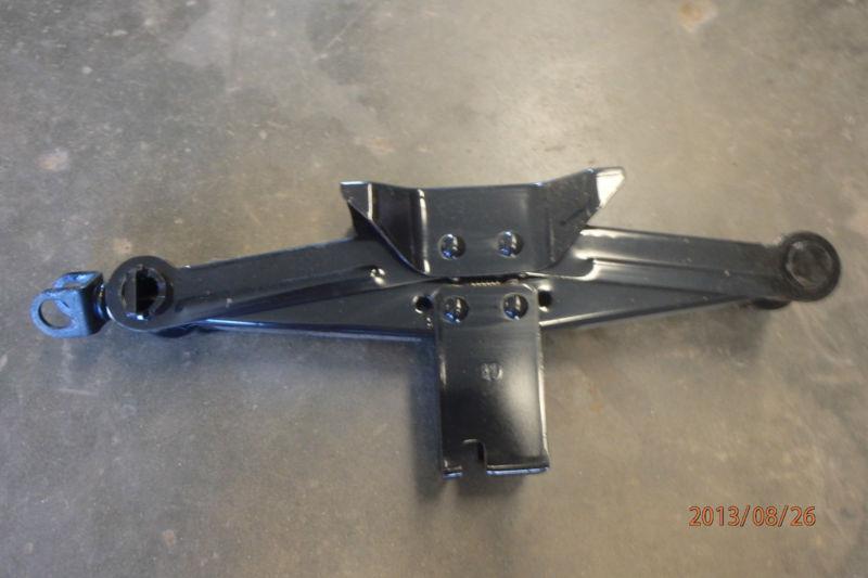 2005 subaru baja oem jack