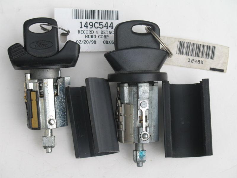  1992-1995 ford  ignition lock cylinder black oem 